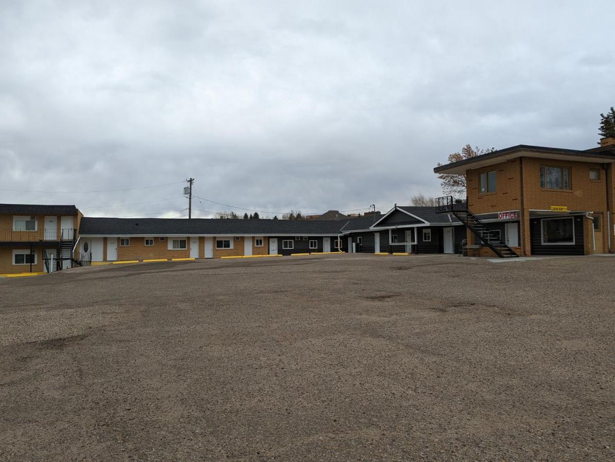 Riverside Motel Medicine Hat Exteriör bild