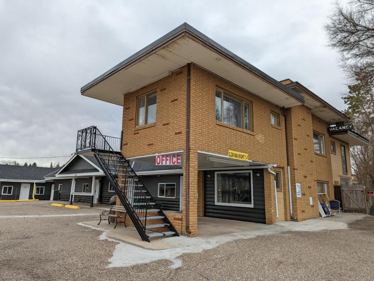 Riverside Motel Medicine Hat Exteriör bild