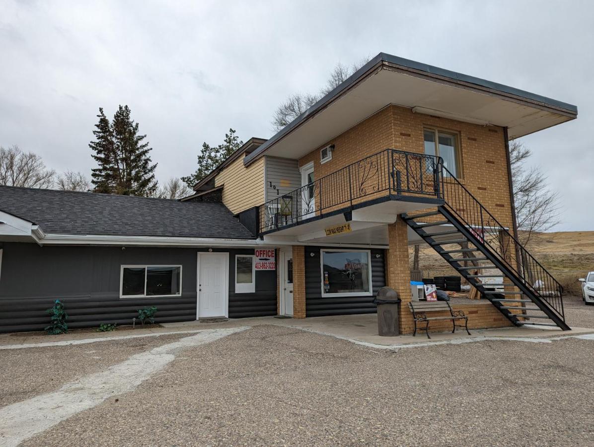 Riverside Motel Medicine Hat Exteriör bild